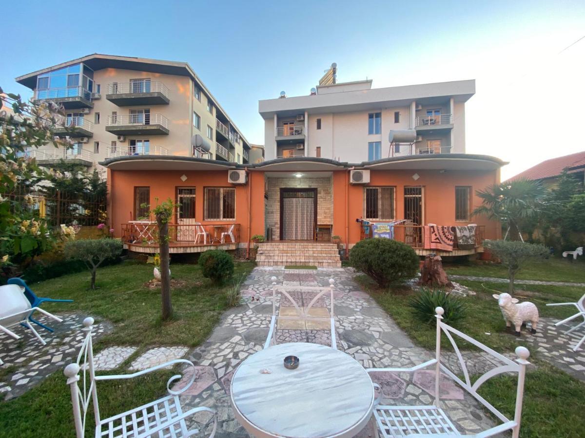Guroal Holiday House Shengjin Luaran gambar