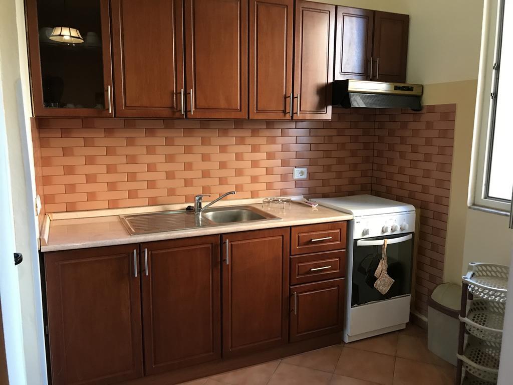 Guroal Holiday House Shengjin Luaran gambar